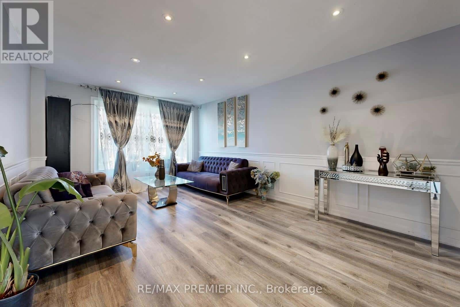 888 KROSNO BOULEVARD — Pickering (Bay Ridges), Ontario - Photo 3 of 32