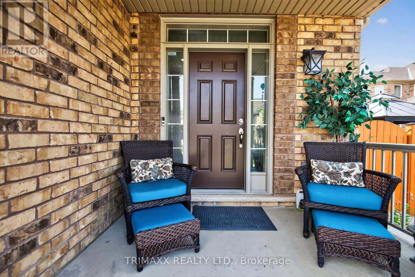 30 LEARMONT AVENUE — Caledon, Ontario - Photo 3 of 45