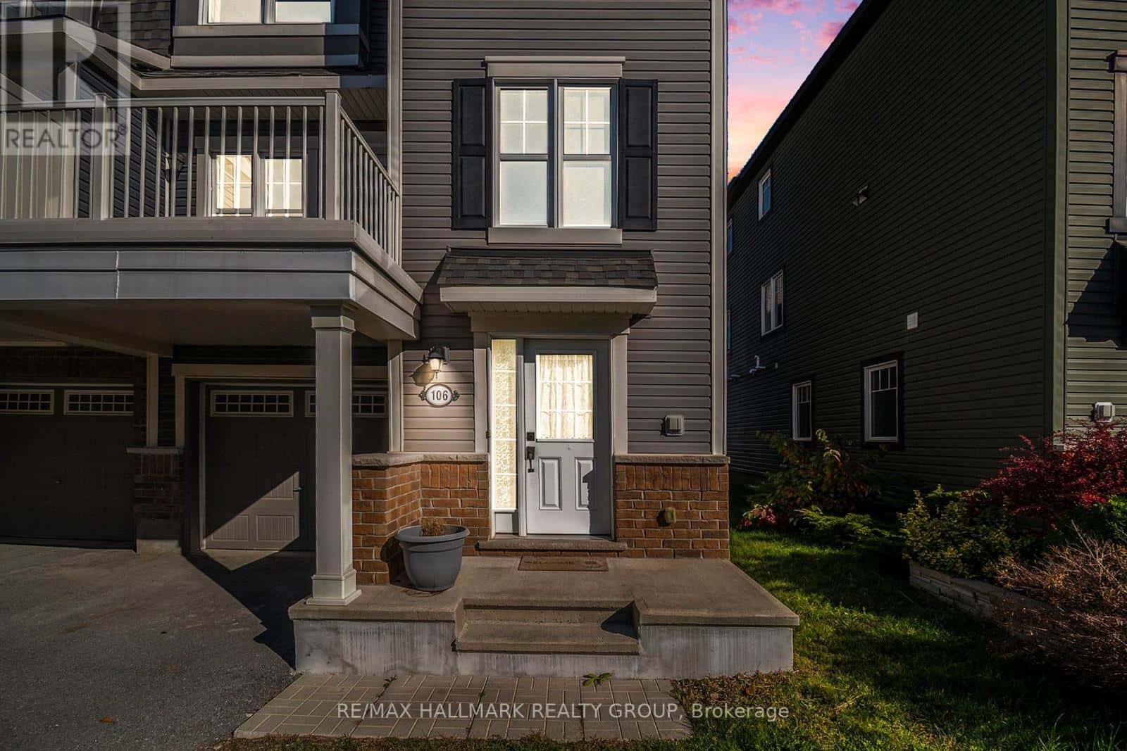 106 HELENIUM LANE — Ottawa, Ontario - Photo 2 of 24