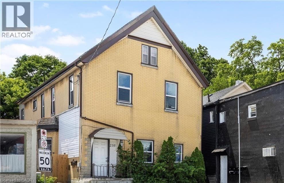 235 HAMILTON Road — London, Ontario - Main photo