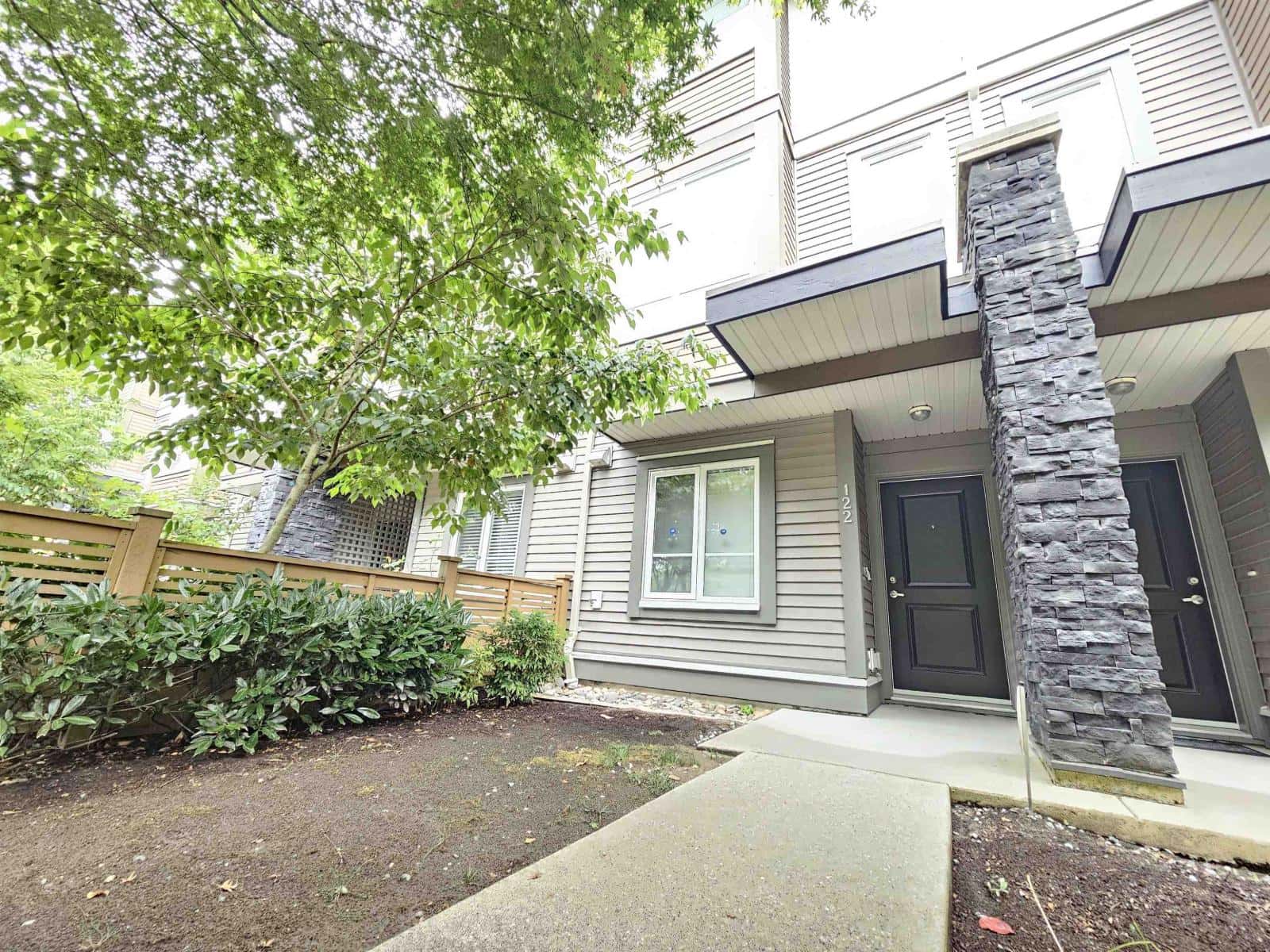 122 5888 144 STREET — Surrey, British Columbia - Photo 5 of 27