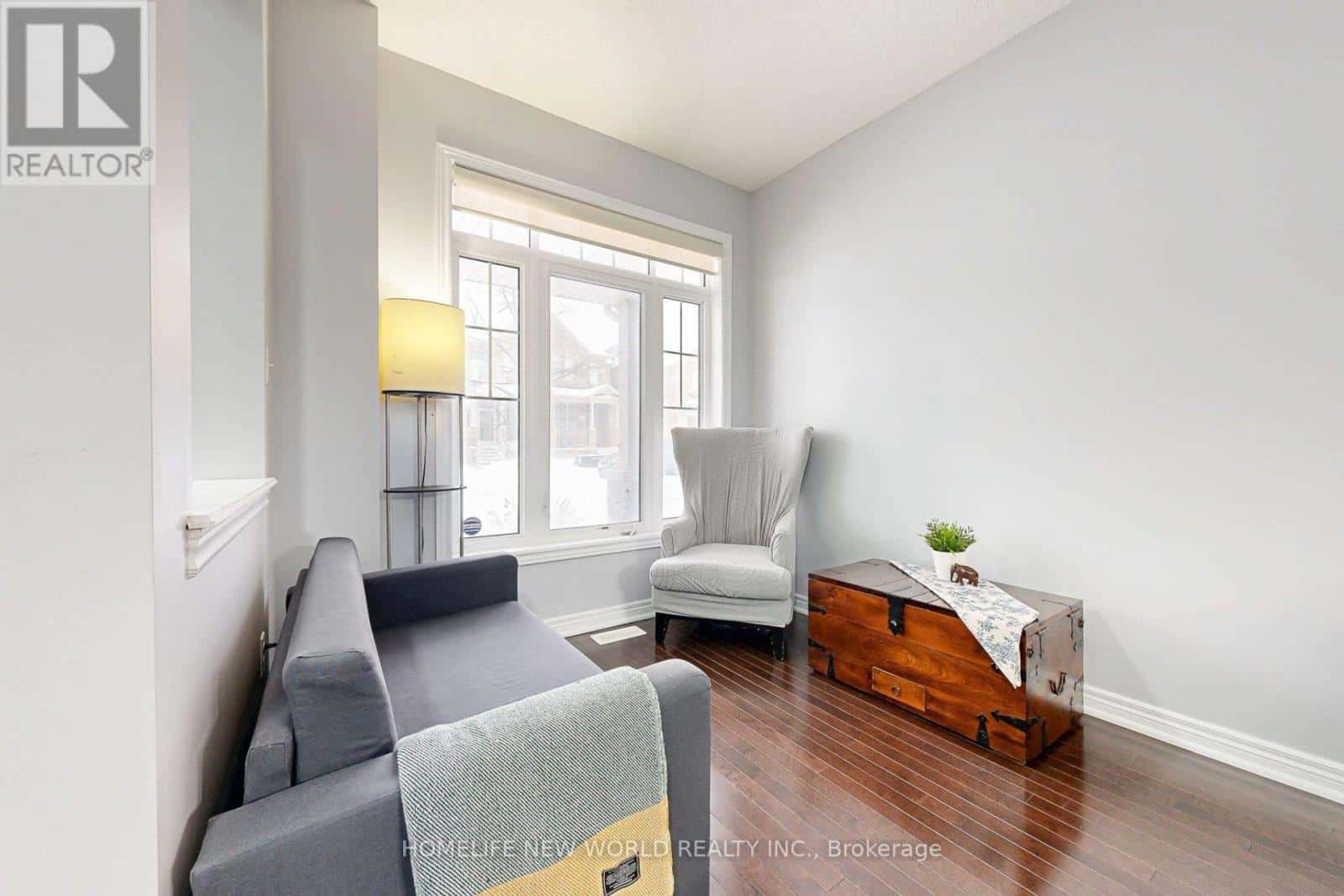 15 BROCK AVENUE — Markham (Berczy), Ontario - Photo 3 of 50