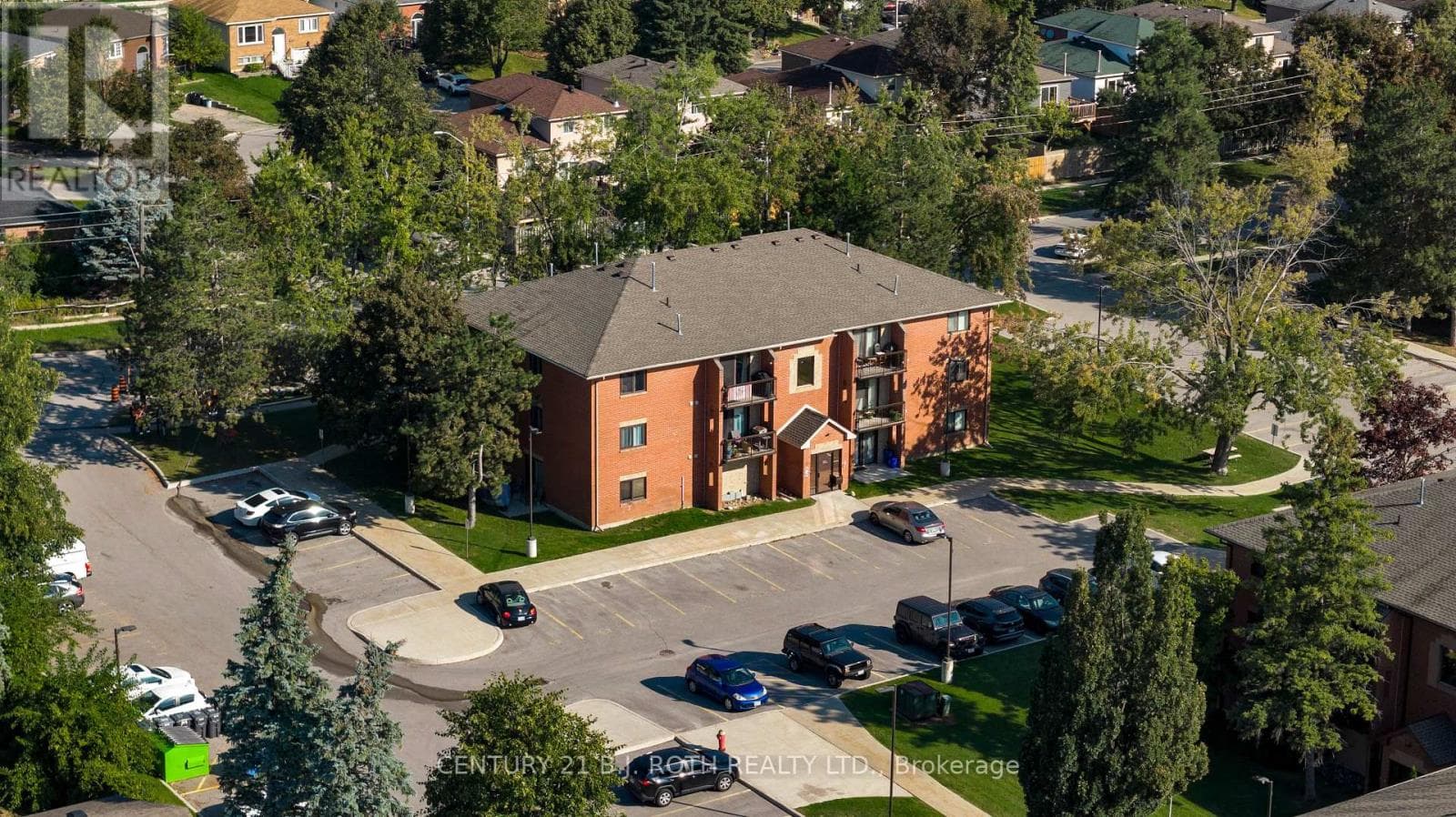 A9 - 175 EDGEHILL DRIVE — Barrie (Letitia Heights), Ontario - Main photo