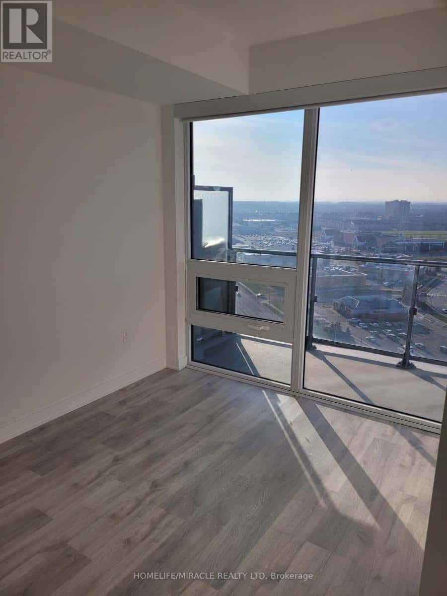 4655 METCALFE AVENUE — Mississauga (Central Erin Mills), Ontario - Photo 3 of 4