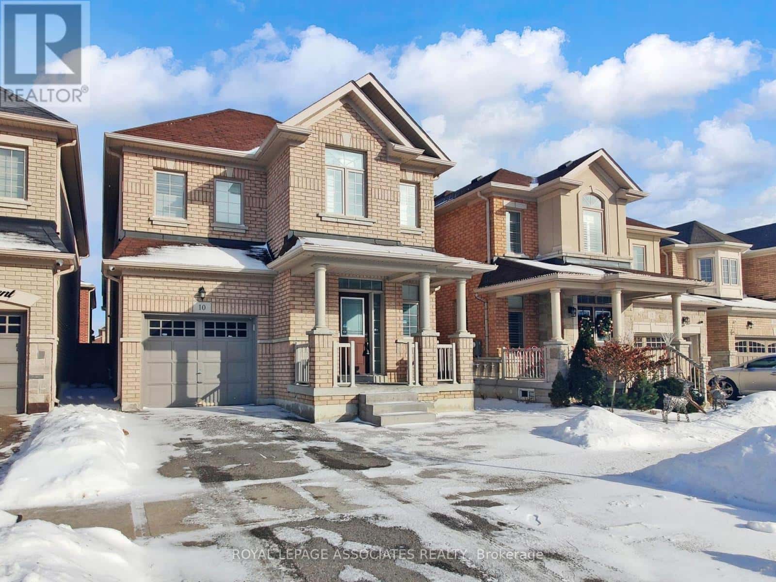 10 LLOYD CRESCENT — Brampton (Northwest Brampton), Ontario - Photo 2 of 50