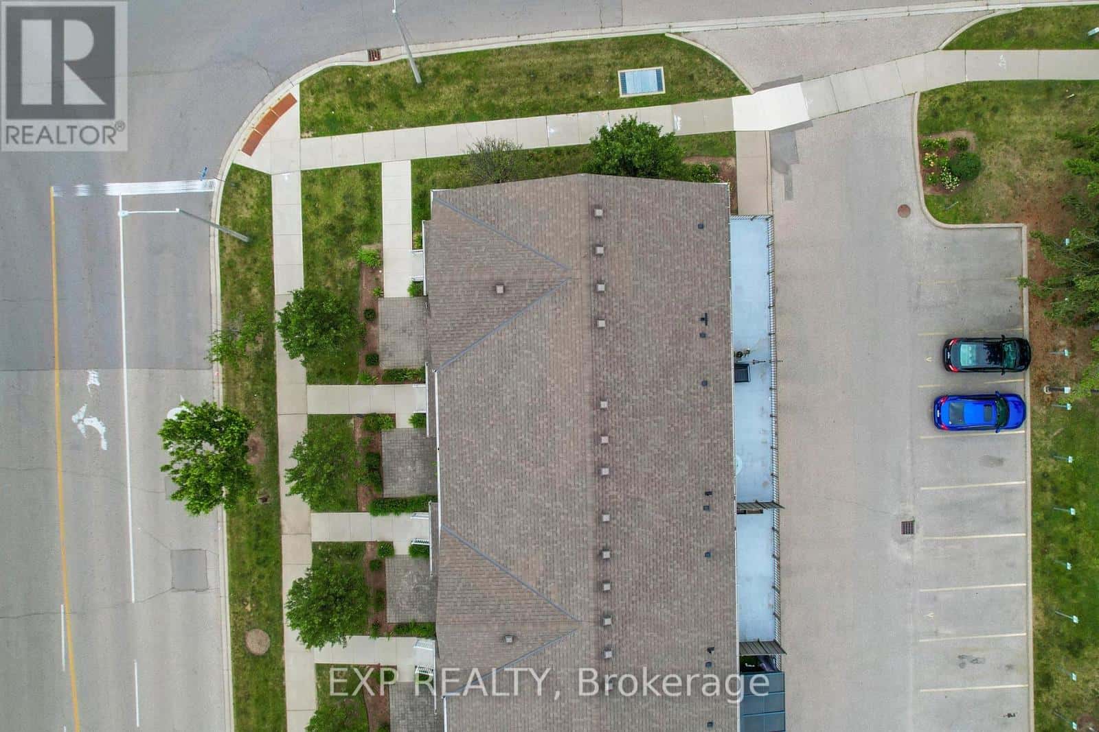 3 - 275 OLD HURON ROAD — Kitchener, Ontario - Photo 4 of 49