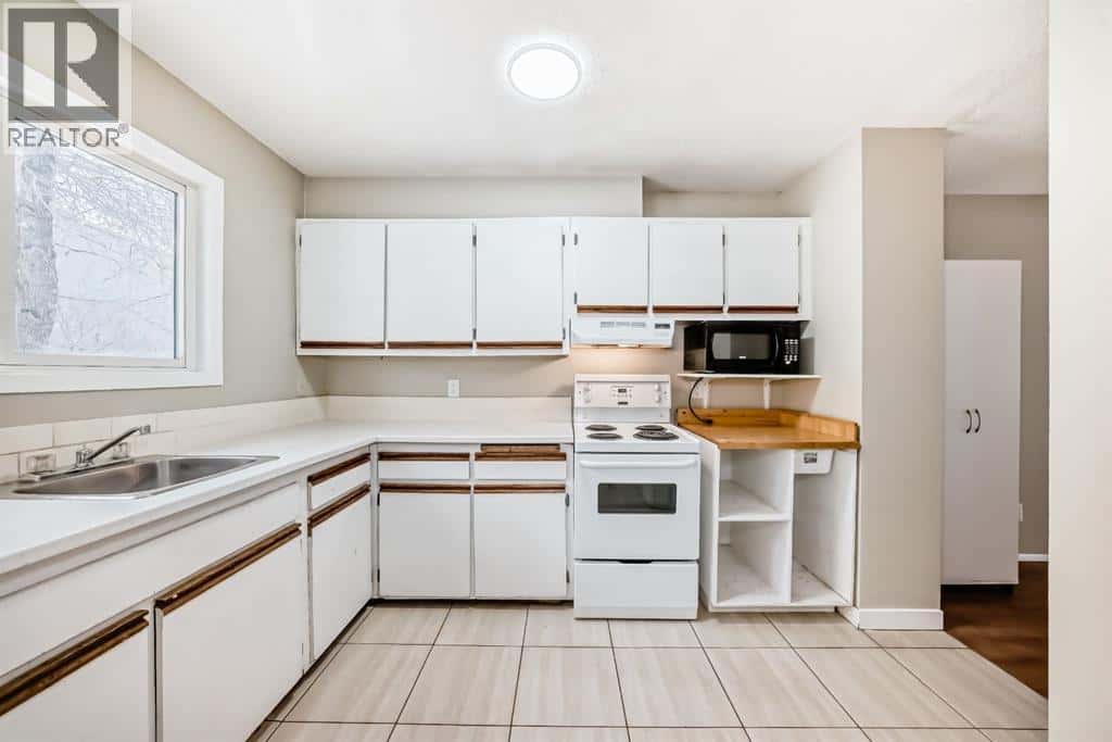 Calgary — Calgary - Photo 5 of 55