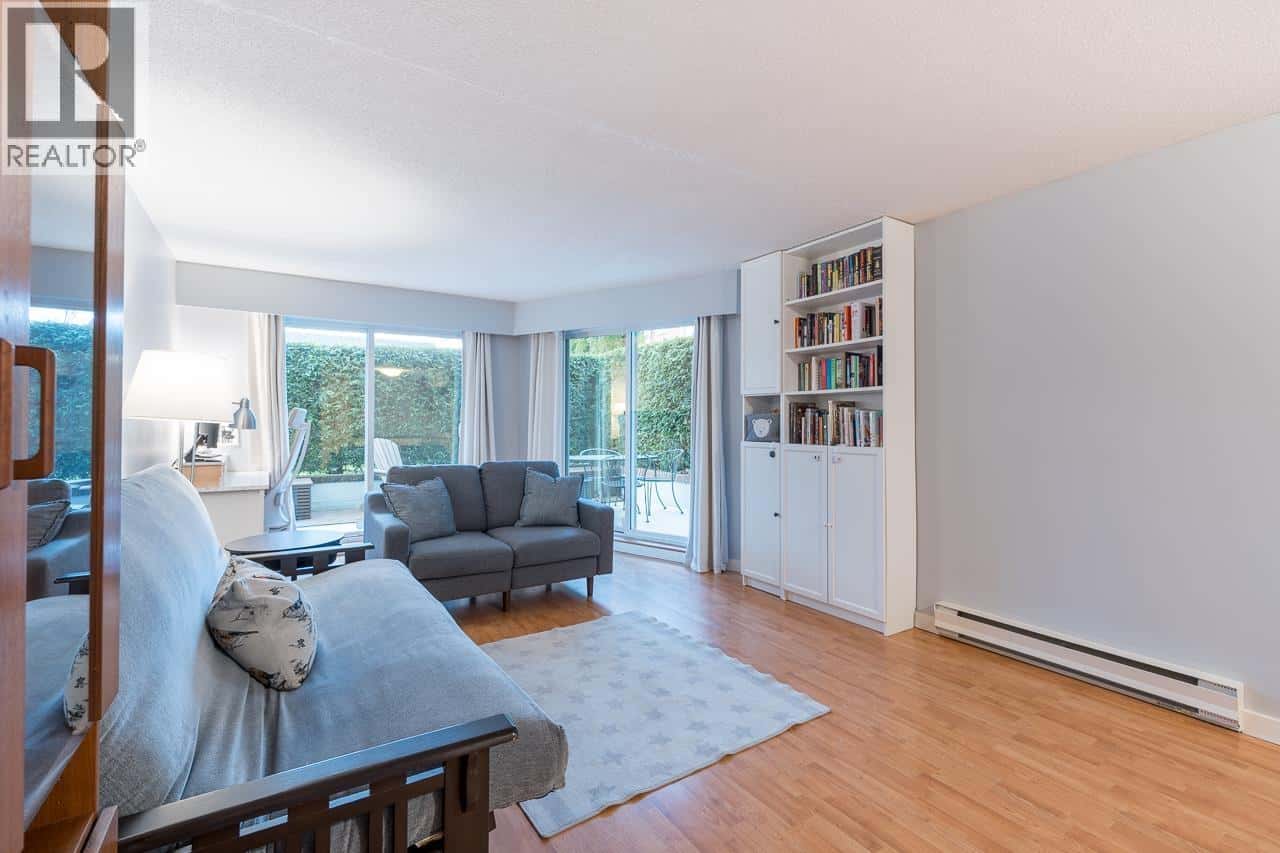 103 3353 HEATHER STREET — Vancouver, British Columbia - Photo 3 of 24