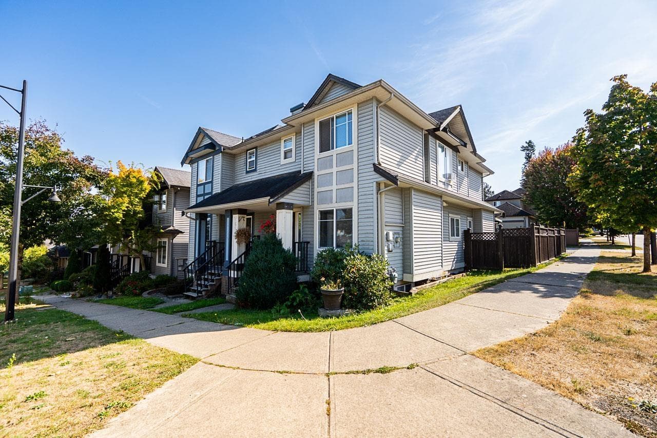 16506 60TH AVENUE — Surrey, British Columbia - Main photo