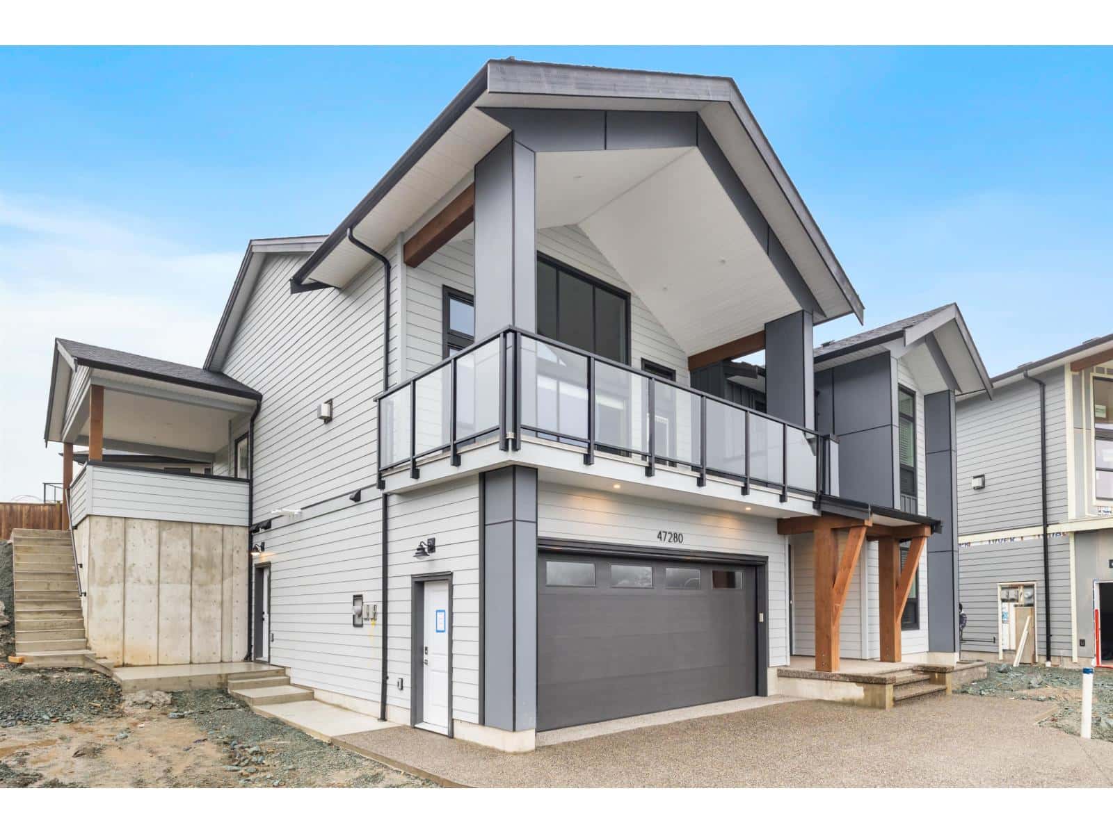 47280 VALERIE PLACE, Little Mountain — Chilliwack, British Columbia - Photo 3 of 37