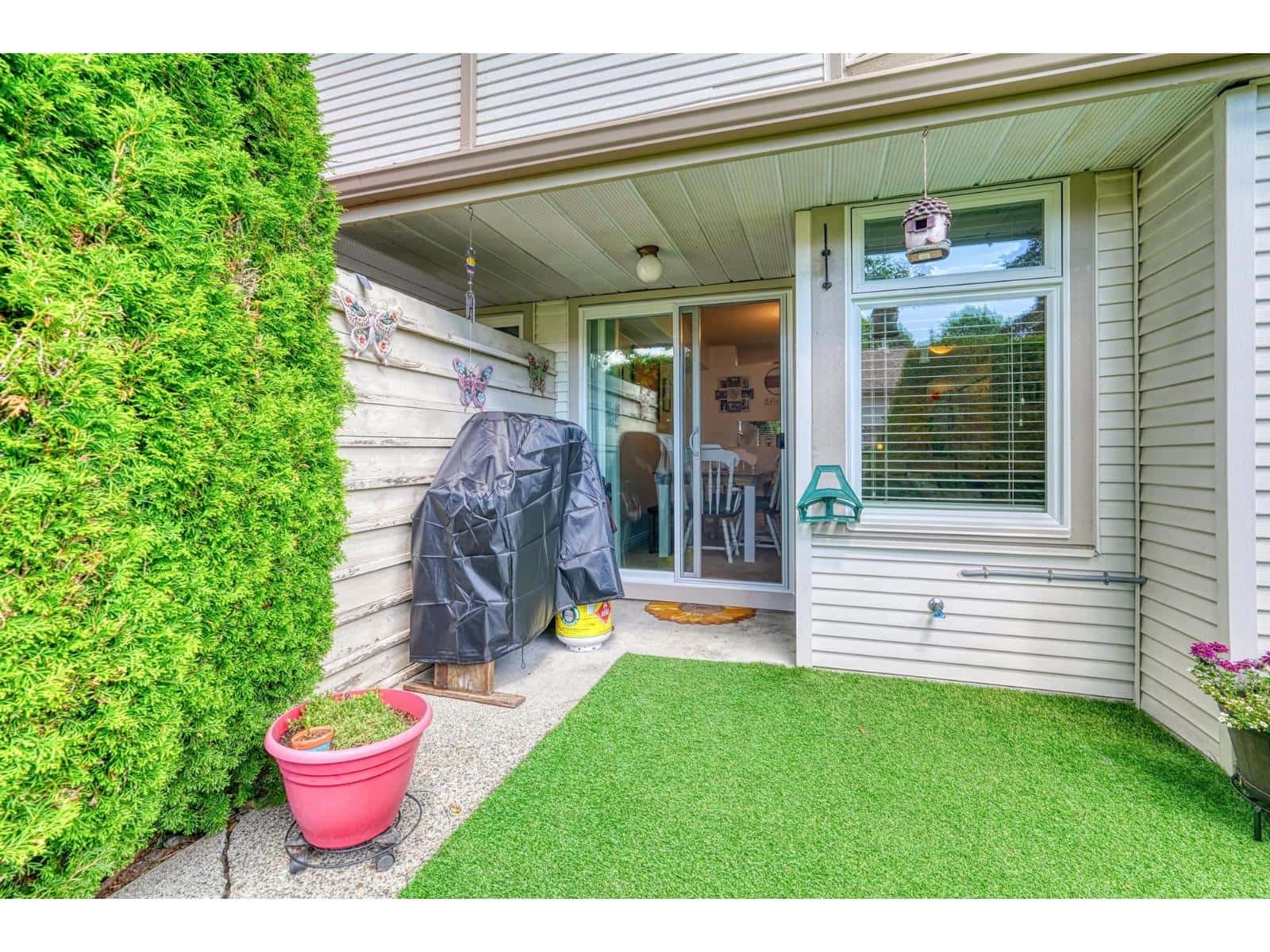 102 9045 WALNUT GROVE DRIVE — Langley, British Columbia - Photo 3 of 23