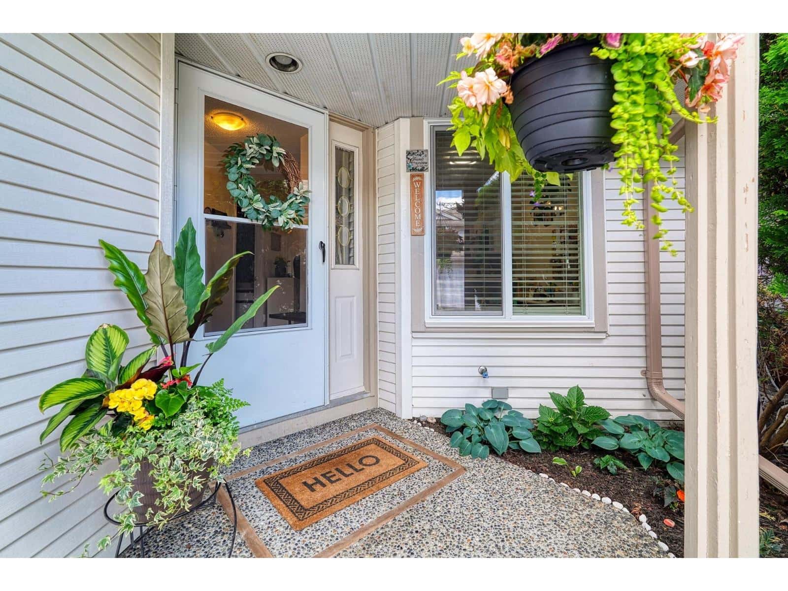 102 9045 WALNUT GROVE DRIVE — Langley, British Columbia - Photo 5 of 23