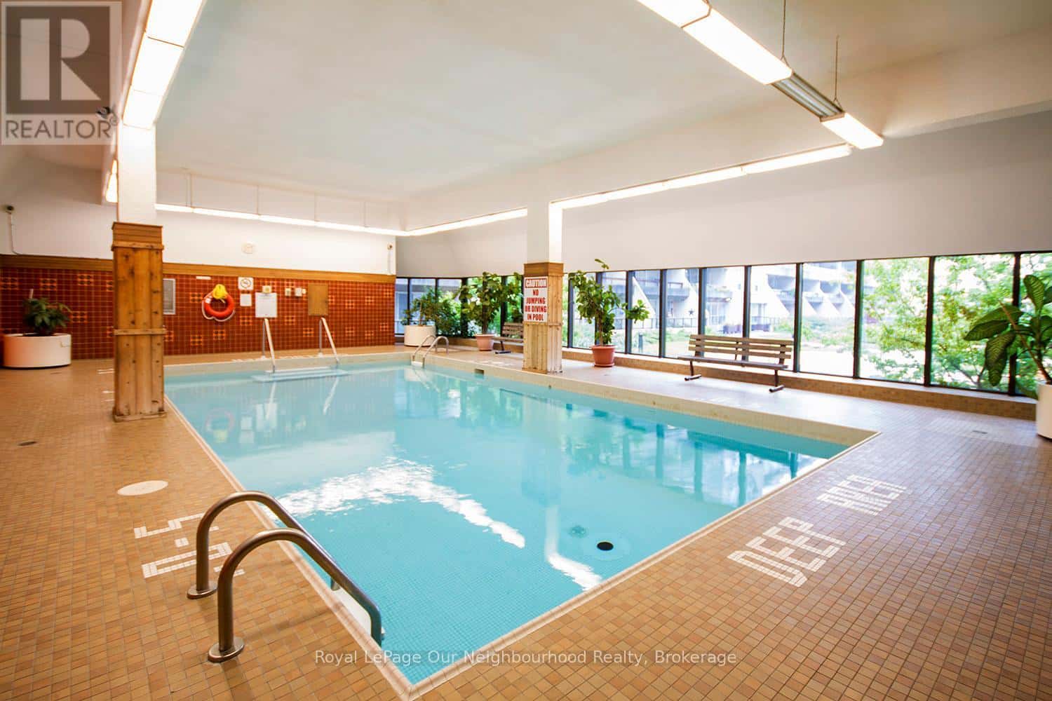 PH9 - 55 WILLIAM STREET — Oshawa (O'Neill), Ontario - Photo 2 of 35