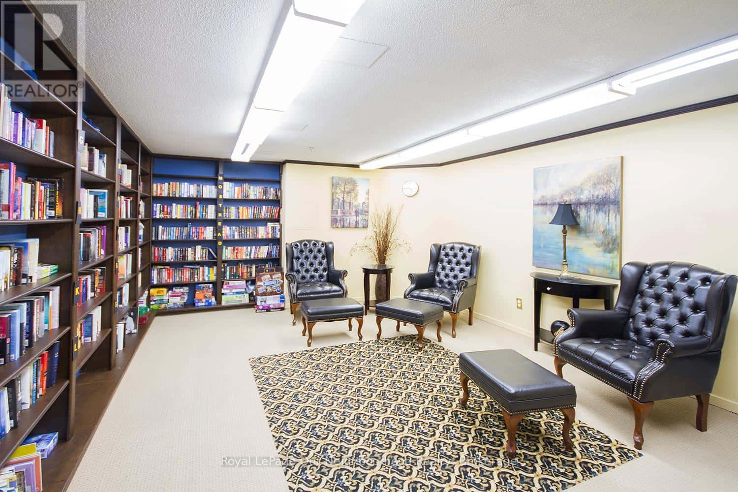 PH9 - 55 WILLIAM STREET — Oshawa (O'Neill), Ontario - Photo 4 of 35