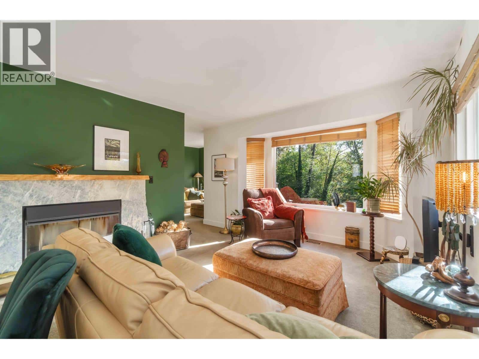 532 SAN REMO DRIVE — Port Moody, British Columbia - Photo 4 of 35