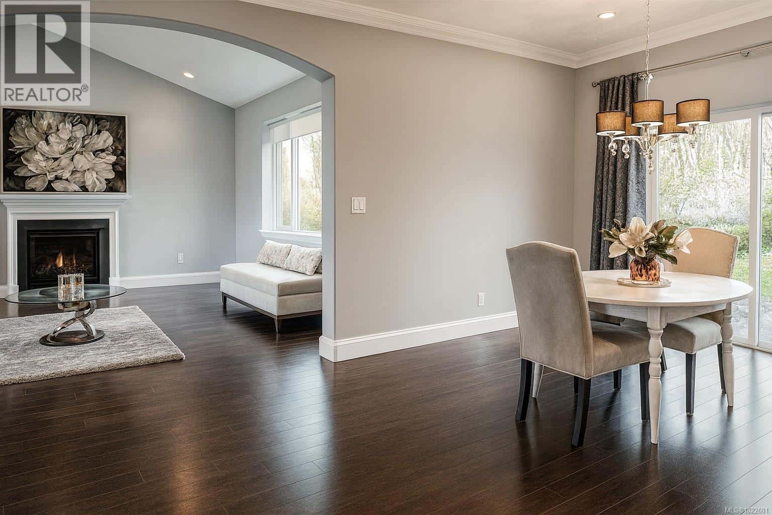 4738 Cruickshank Pl — Courtenay, British Columbia - Photo 5 of 22