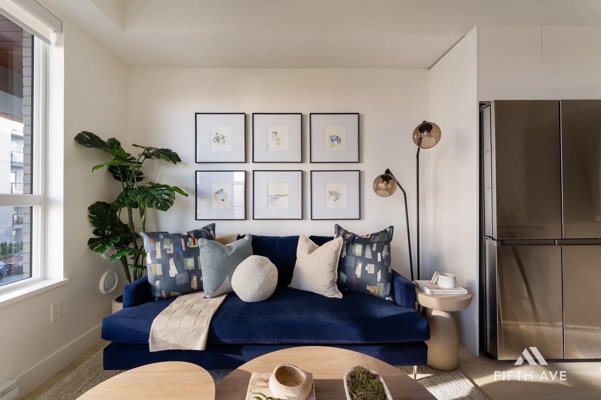 203 30494 CARDINAL AVENUE — Abbotsford, British Columbia - Main photo