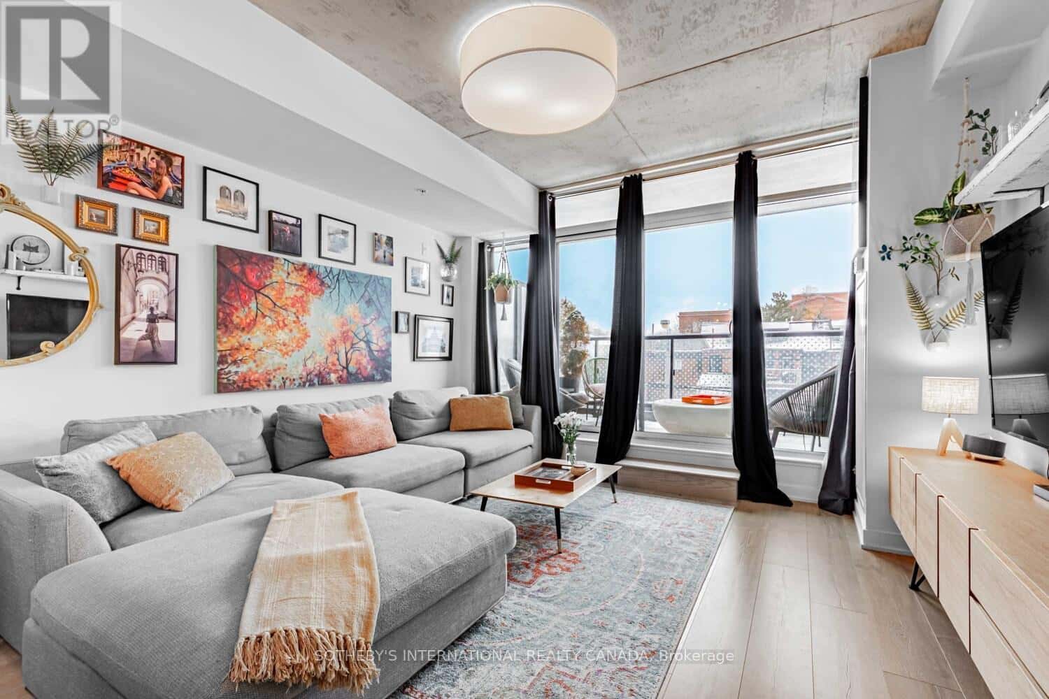 216 - 109 OSSINGTON AVENUE — Toronto (Trinity-Bellwoods), Ontario - Photo 4 of 27