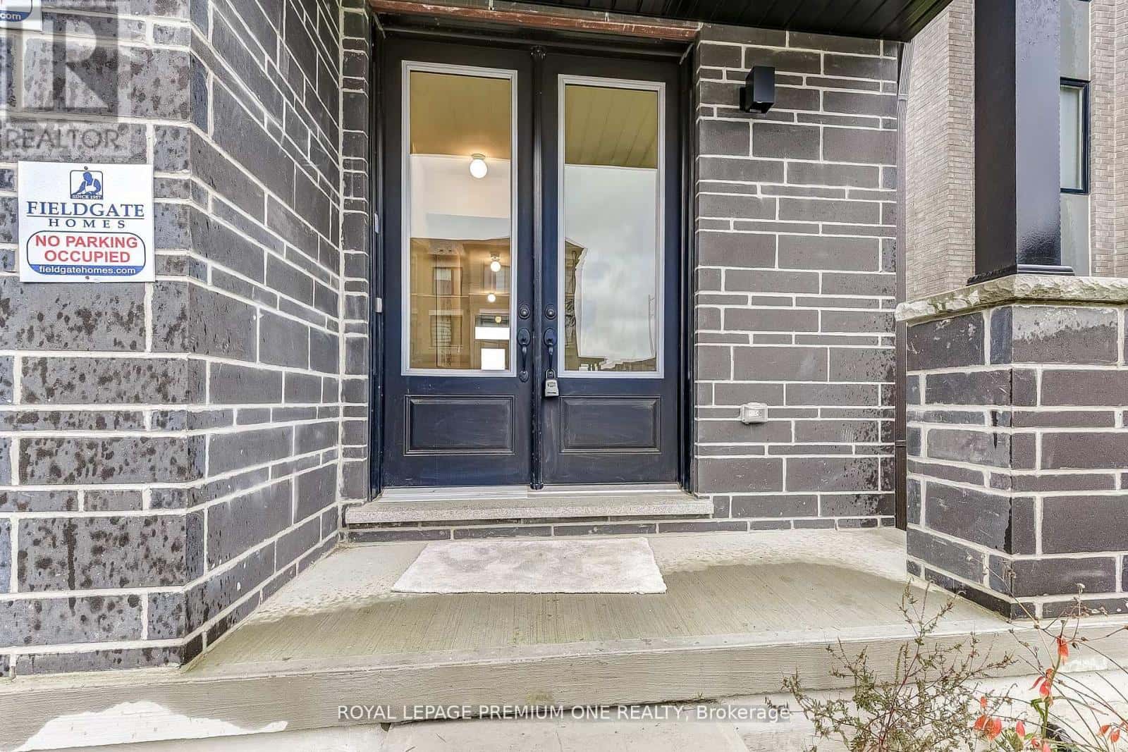 117 TENNANT CIRCLE — Vaughan (Vellore Village), Ontario - Photo 3 of 44