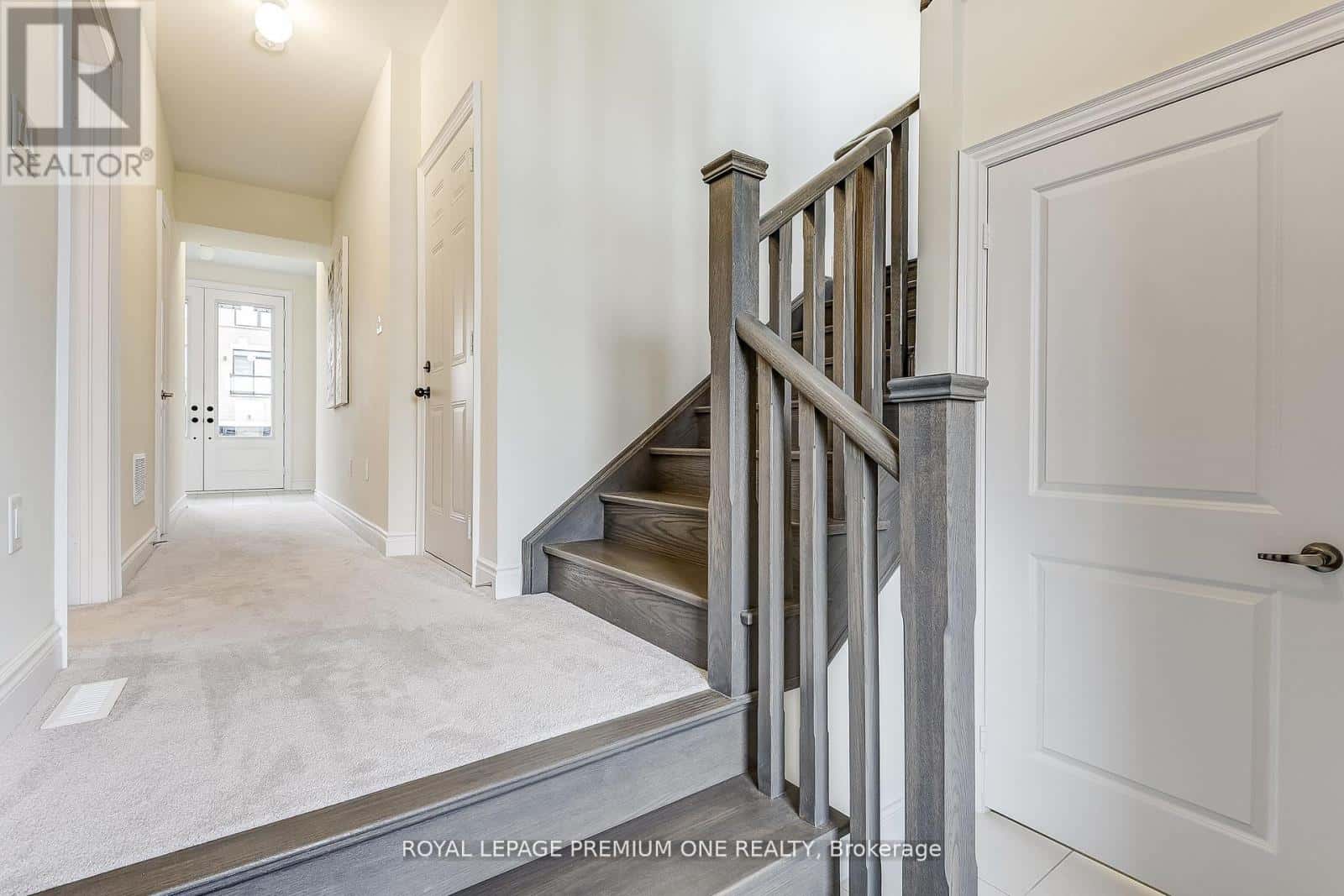 117 TENNANT CIRCLE — Vaughan (Vellore Village), Ontario - Photo 5 of 44