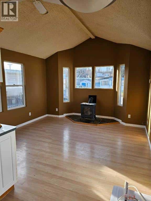 60 Parkland Acres — Lacombe, Alberta - Photo 3 of 9