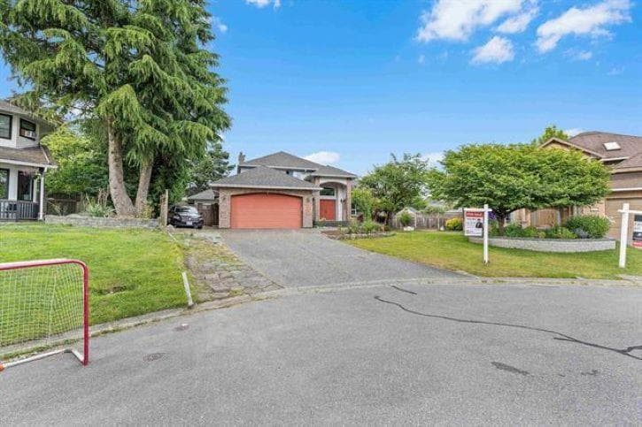 14247 86 AVENUE — Surrey, British Columbia - Main photo