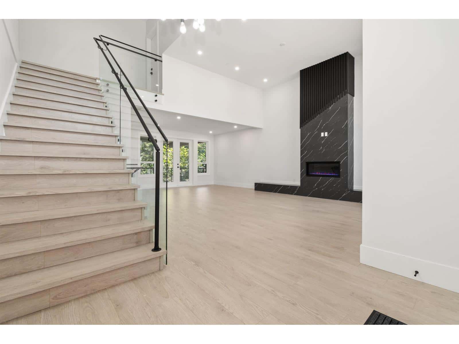 5626 CRIMSON RIDGE, Promontory — Chilliwack, British Columbia - Photo 2 of 40