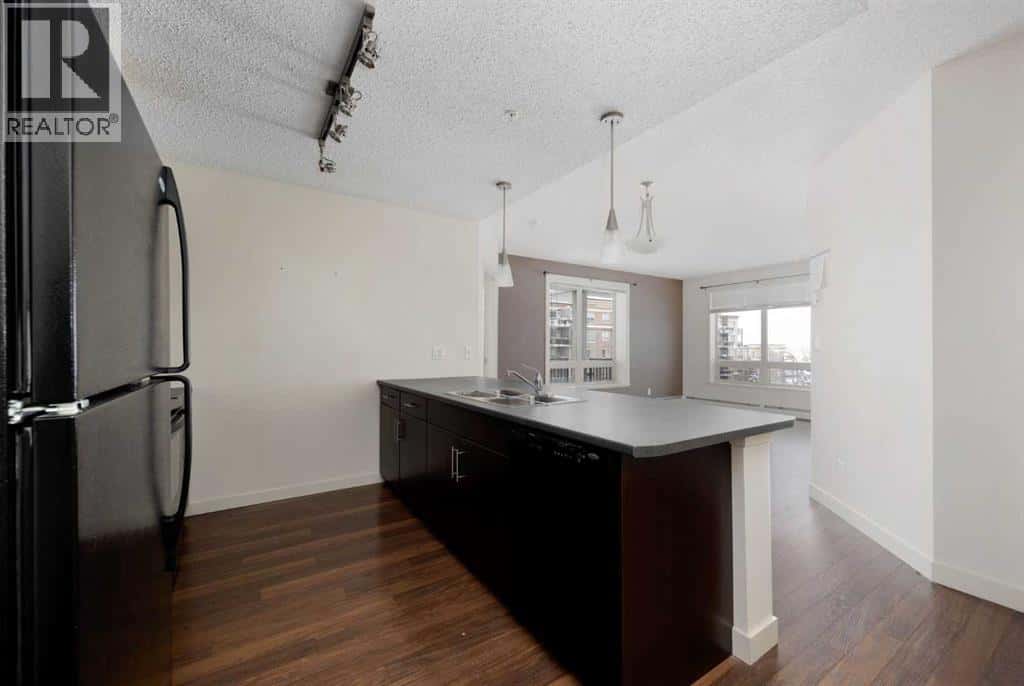 3414, 135C Sandpiper Road — Fort McMurray, Alberta - Photo 3 of 28