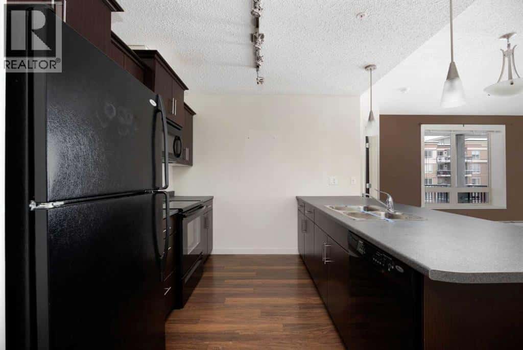 3414, 135C Sandpiper Road — Fort McMurray, Alberta - Photo 4 of 28