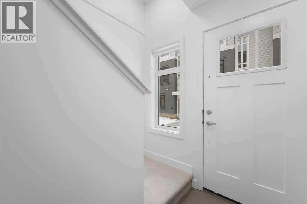 #210, 857 Belmont Drive SW — Calgary, Alberta - Photo 3 of 22