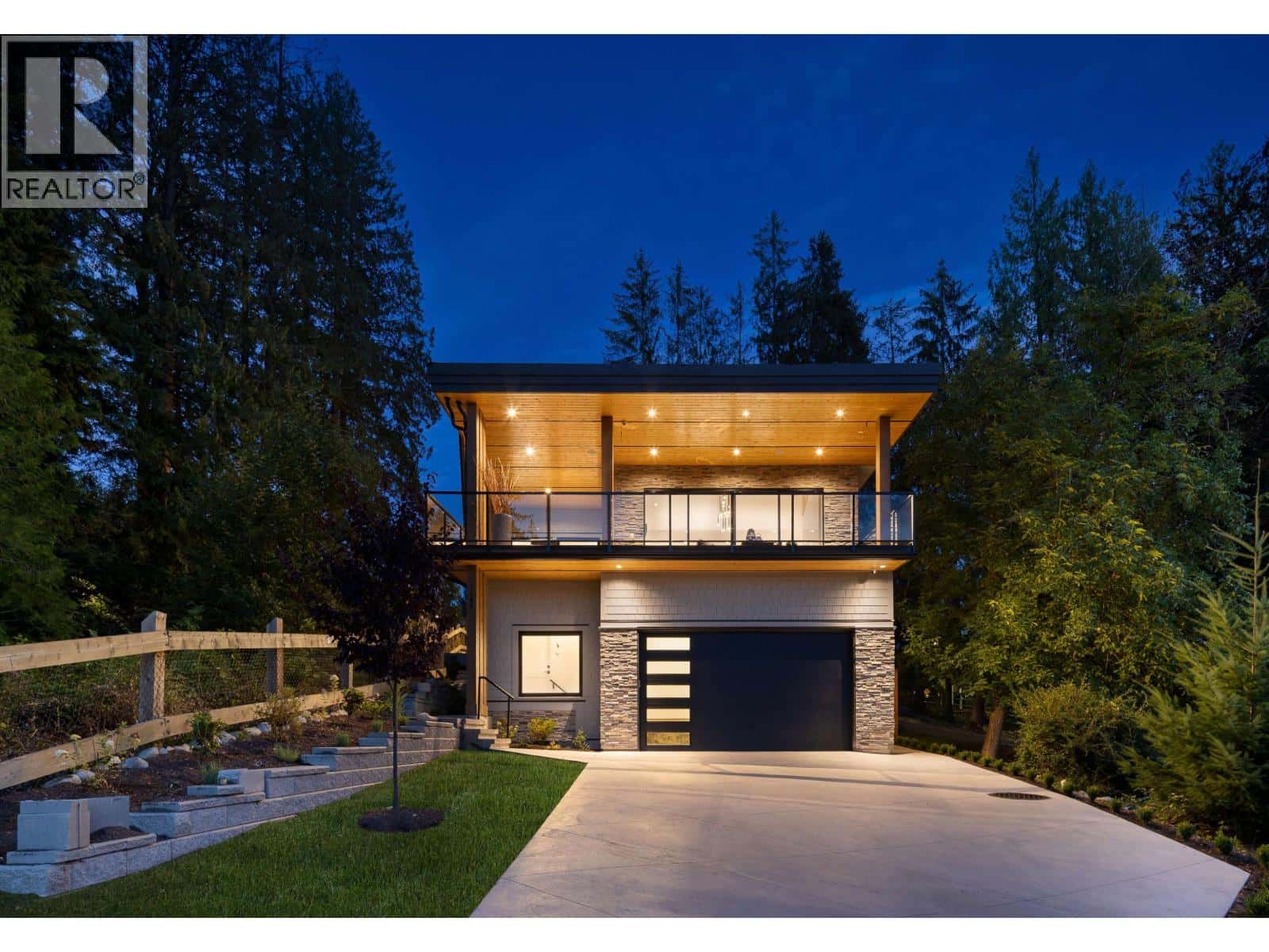 1486 COAST MERIDIAN ROAD — Coquitlam, British Columbia - Photo 2 of 40