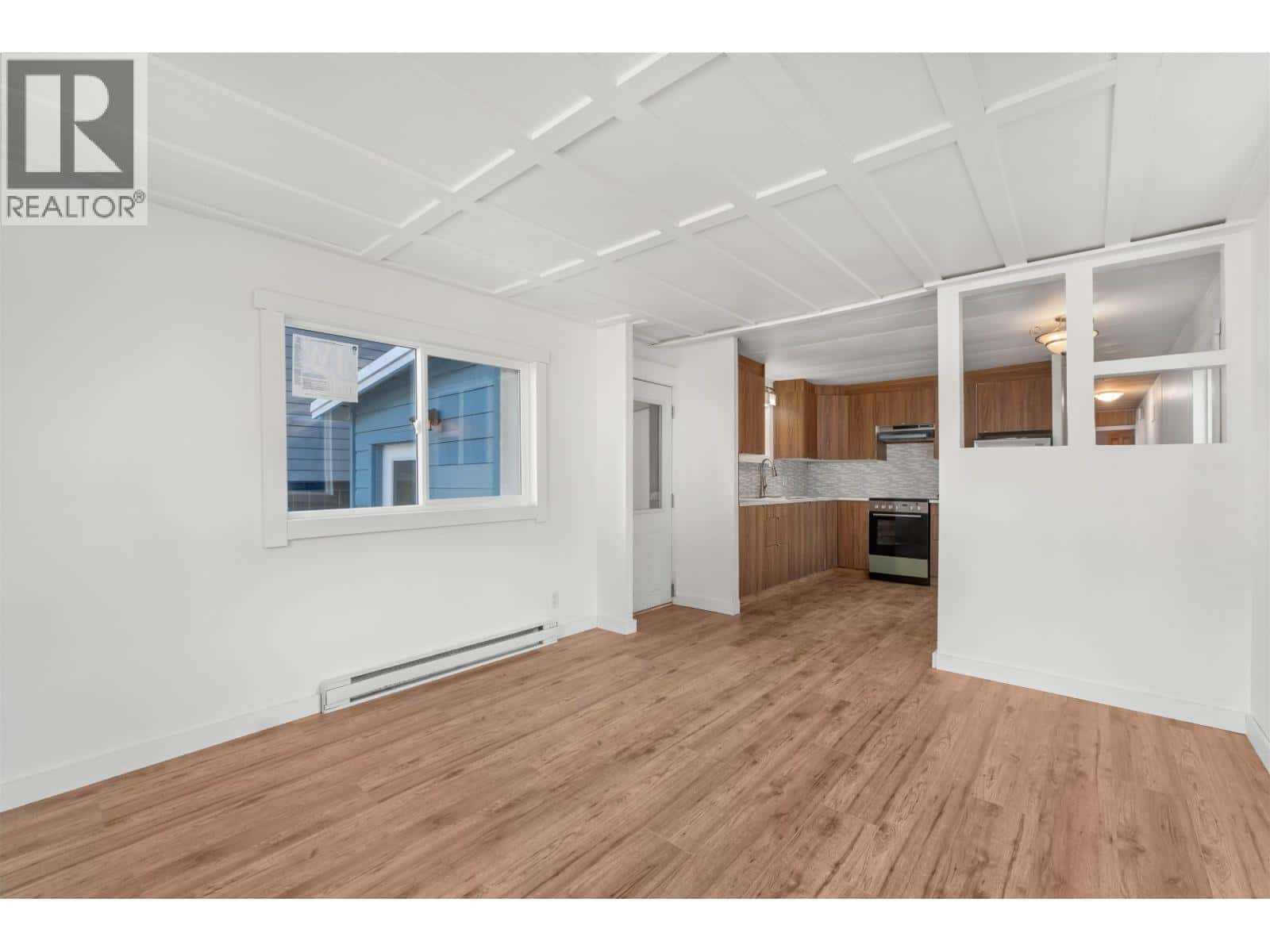 25 7370 HIGHWAY 99 — Pemberton, British Columbia - Photo 2 of 23