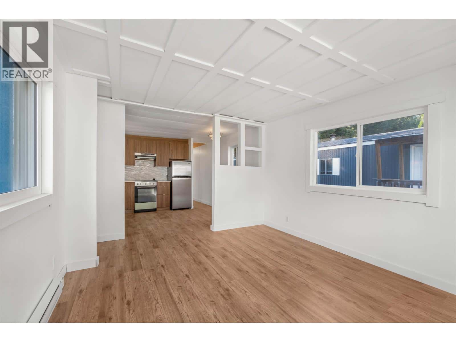 25 7370 HIGHWAY 99 — Pemberton, British Columbia - Photo 4 of 23