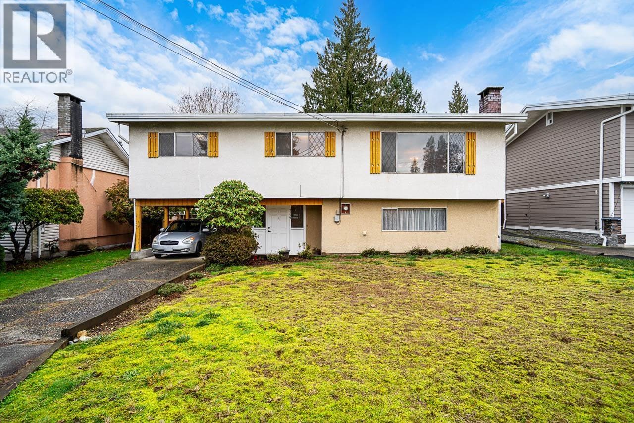 2159 CENTENNIAL AVENUE — Port Coquitlam, British Columbia - Main photo