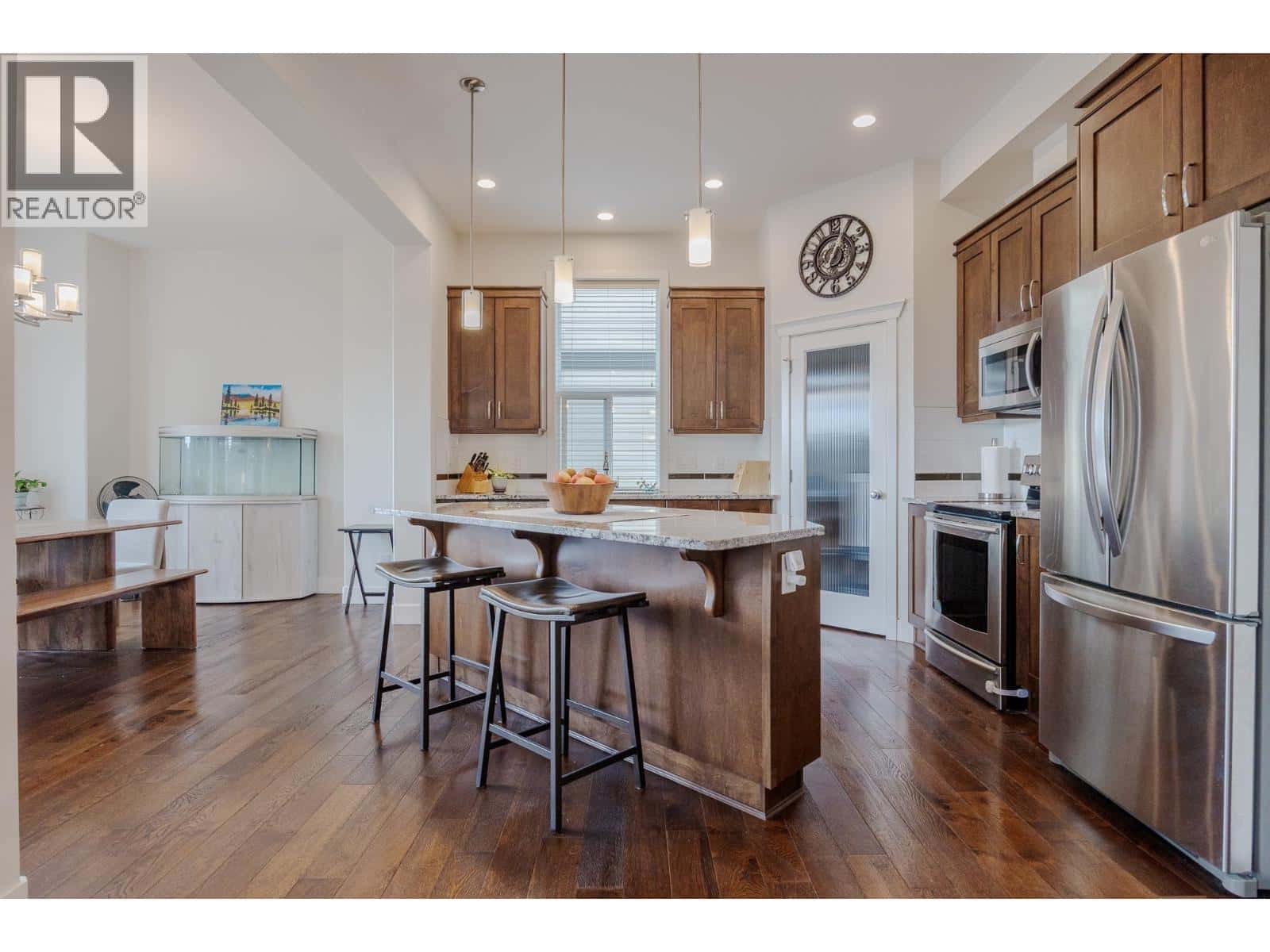 3472 GALLOWAY AVENUE — Coquitlam, British Columbia - Photo 3 of 38