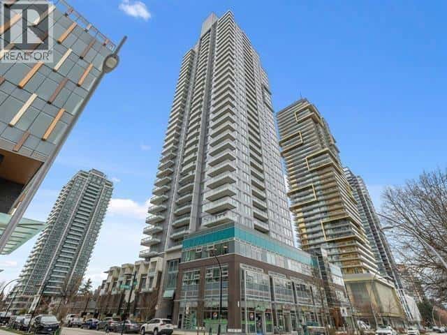 6335 SILVER AVENUE — Burnaby, British Columbia - Photo 2 of 7