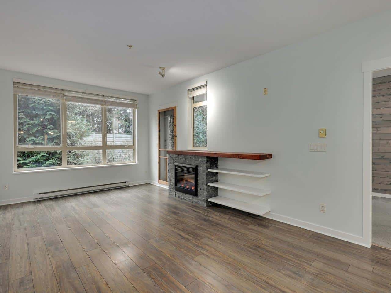 224 15918 26 AVENUE — Surrey, British Columbia - Photo 2 of 29