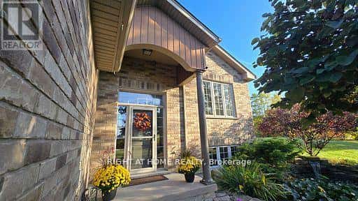 40996 FORKS ROAD — Wainfleet (Marshville/Winger), Ontario - Photo 4 of 50