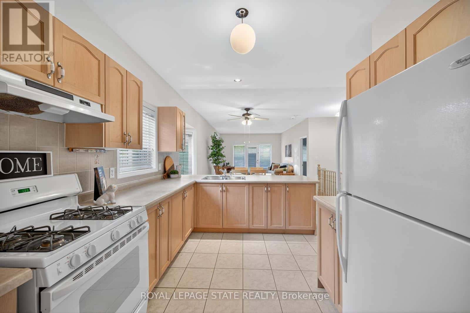 33 - 213 NASH ROAD S — Hamilton (Greenford), Ontario - Photo 5 of 41