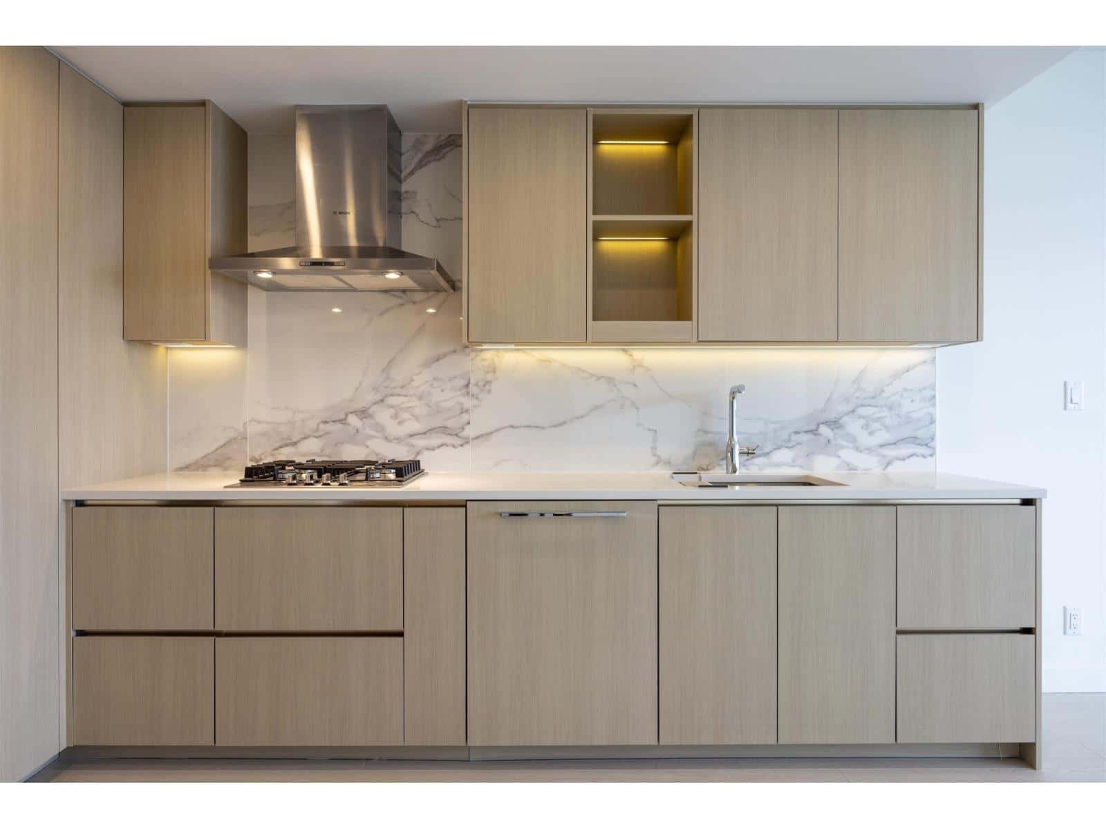 2901 13778 100 AVENUE — Surrey, British Columbia - Photo 5 of 27