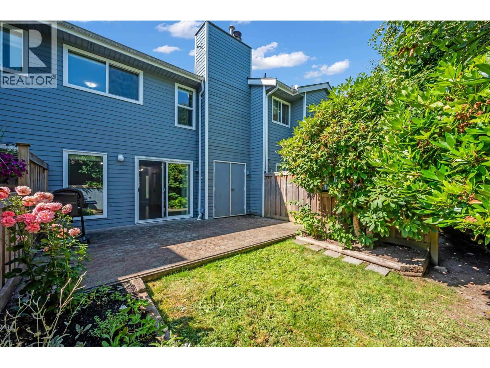 2 7240 LANGTON ROAD — Richmond, British Columbia - Photo 4 of 33