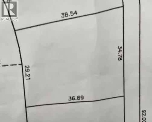 54 Sifton Crescent — Lougheed, Alberta - Photo 2 of 2