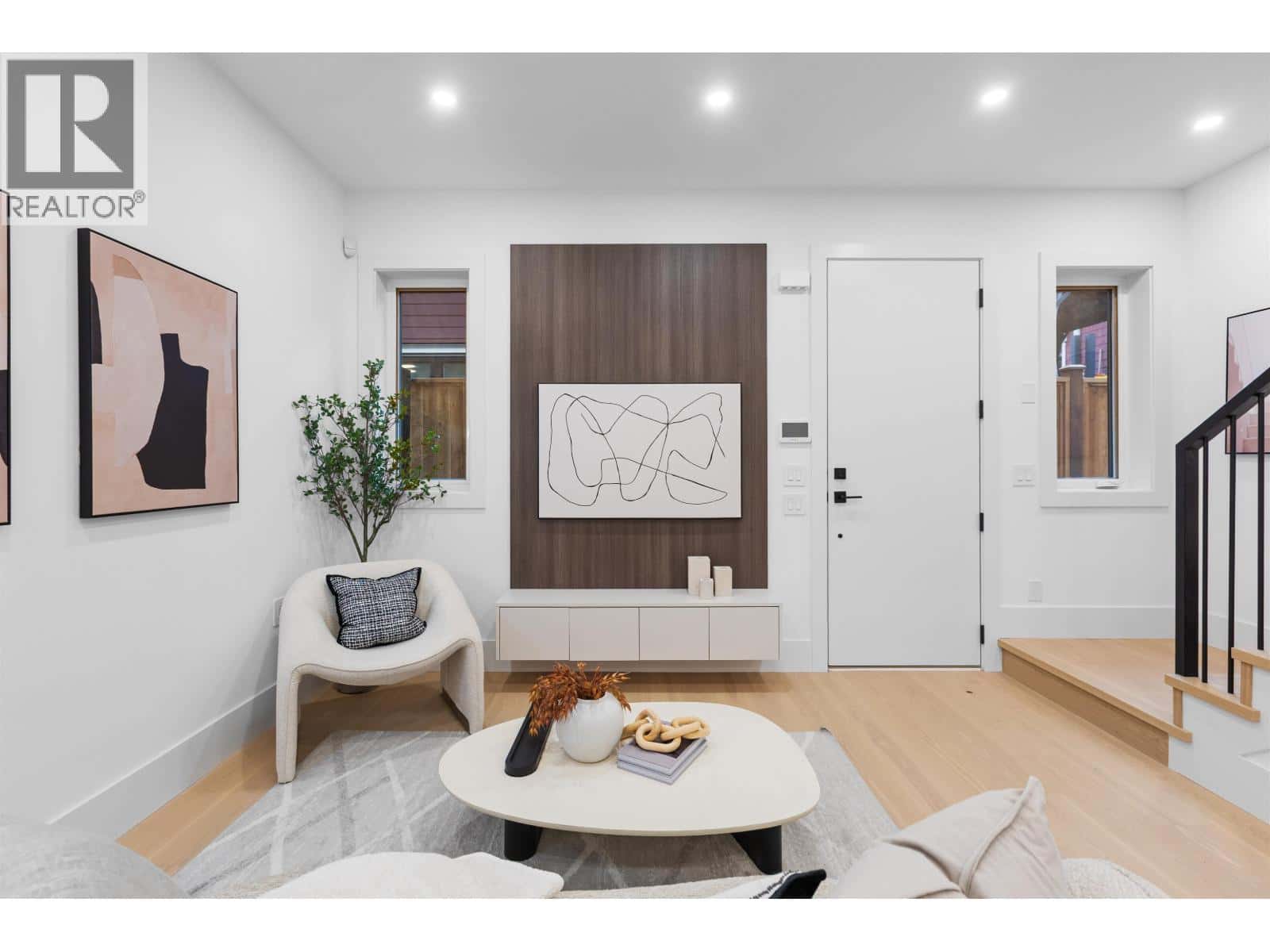 2609 DUNDAS STREET — Vancouver, British Columbia - Photo 5 of 20