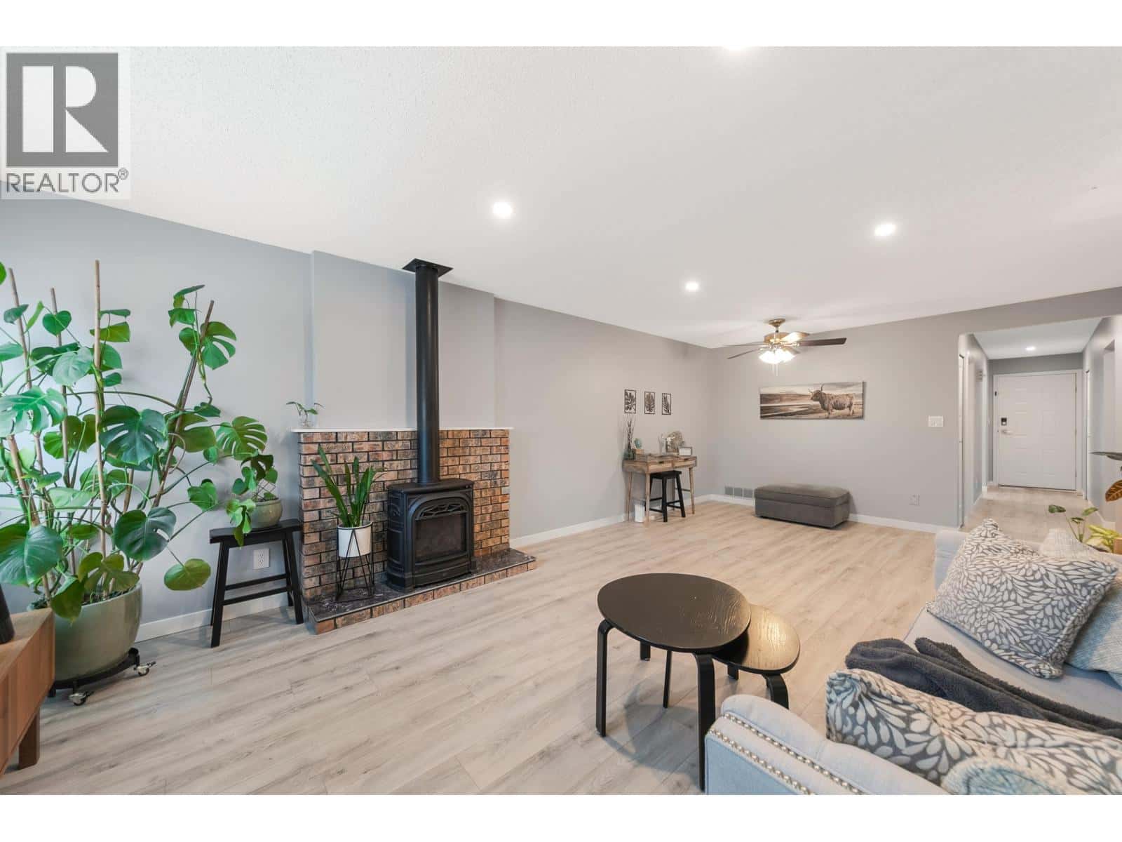 13 19249 HAMMOND ROAD — Pitt Meadows, British Columbia - Photo 4 of 21