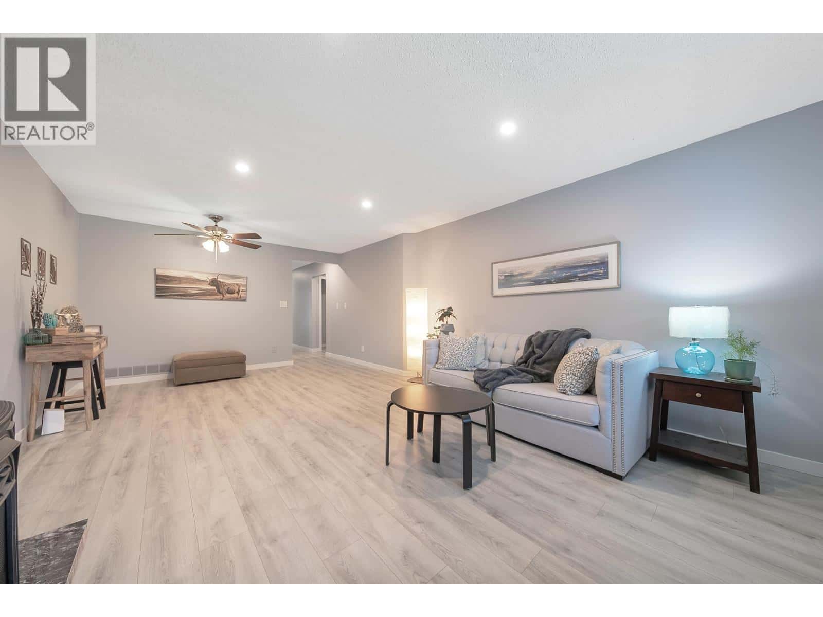 13 19249 HAMMOND ROAD — Pitt Meadows, British Columbia - Photo 5 of 21