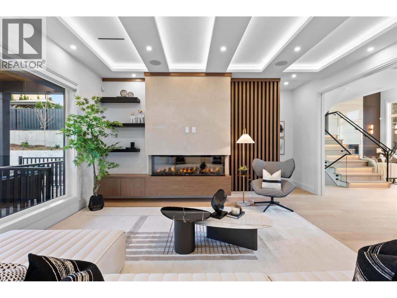 7370 BURRIS STREET — Burnaby, British Columbia - Photo 2 of 30