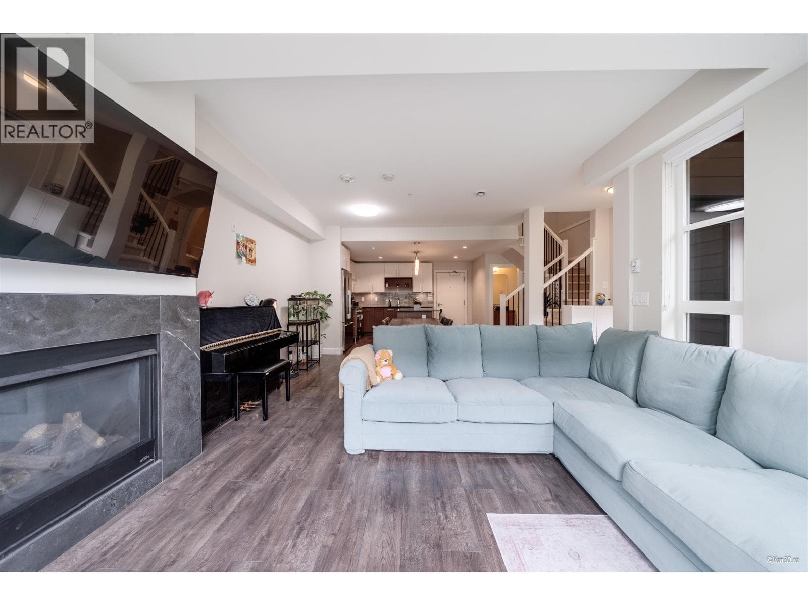 18 13040 NO. 2 ROAD — Richmond, British Columbia - Main photo