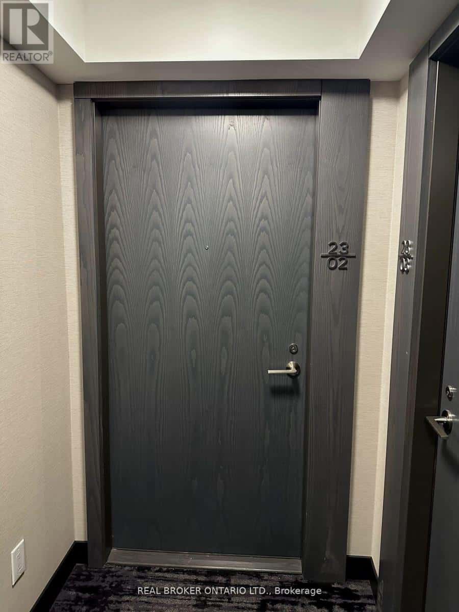 2302 - 7 MABELLE AVENUE — Toronto (Islington-City Centre West), Ontario - Photo 3 of 19