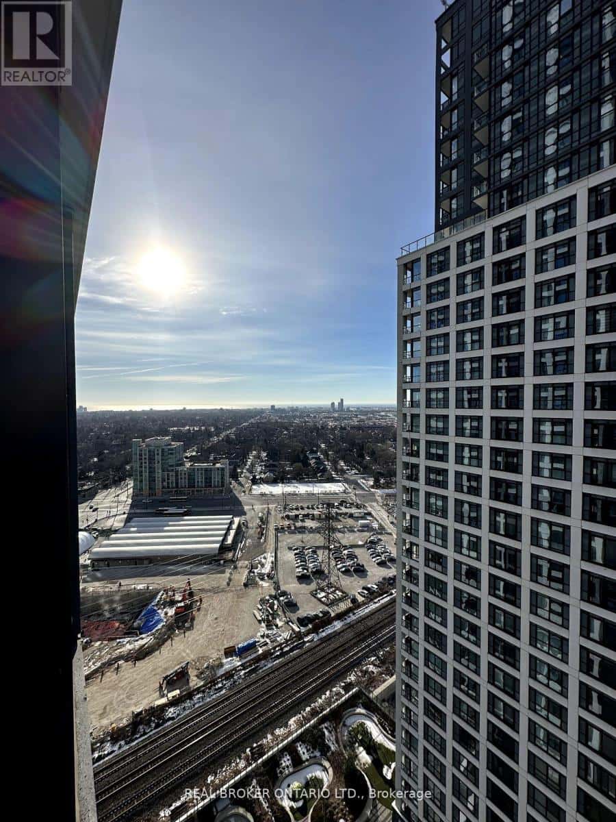 2302 - 7 MABELLE AVENUE — Toronto (Islington-City Centre West), Ontario - Photo 5 of 19