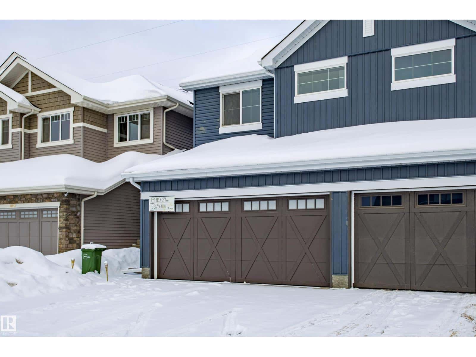 18910 29 AV NW — Edmonton, Alberta - Photo 2 of 42